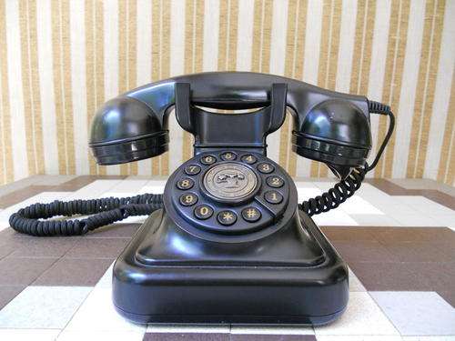 Antque Look Telephone, Black