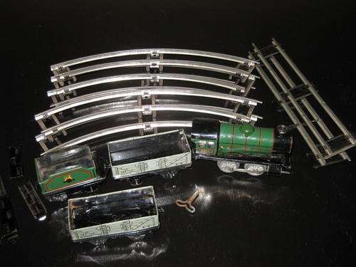 Meccano Type 20 Hornby Tin Trainset (England)