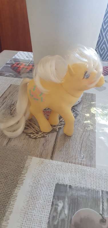 My Little Pony G1 Kiss Curl (European Exclusive)