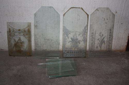 Clock casing glass