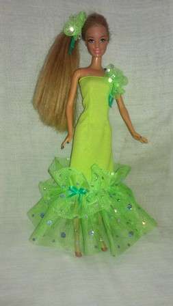 Barbie doll clothing