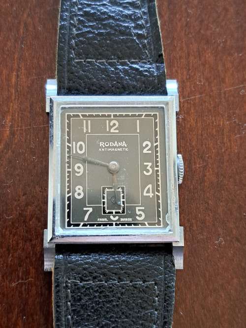 Broken Rodana Tank Watch(Not working)