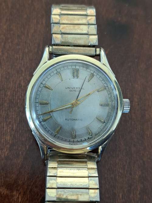 Universal Geneve Bumper (Propably needs Service)