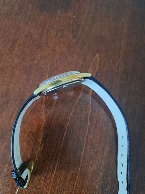 Broken Omega Watch(Spares or Repair)