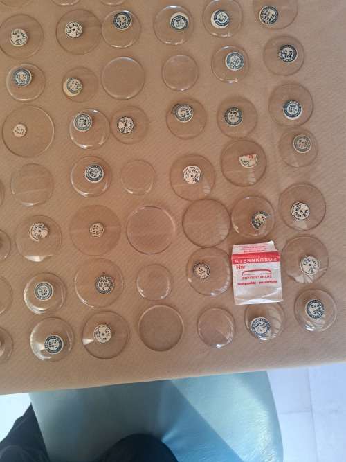 100 Pocket Watch Glasses