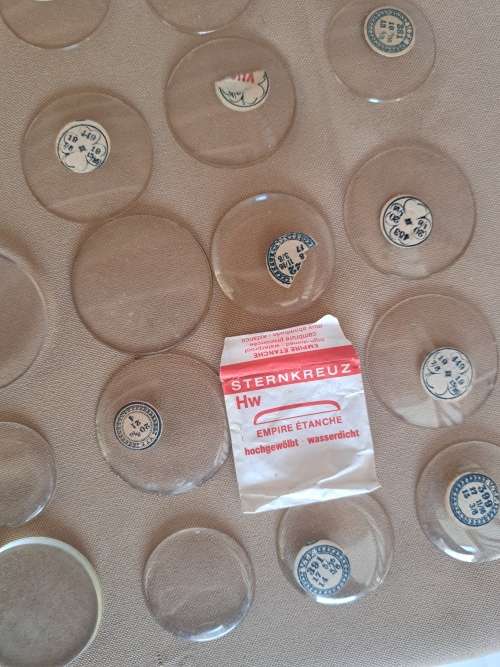 100 Pocket Watch Glasses
