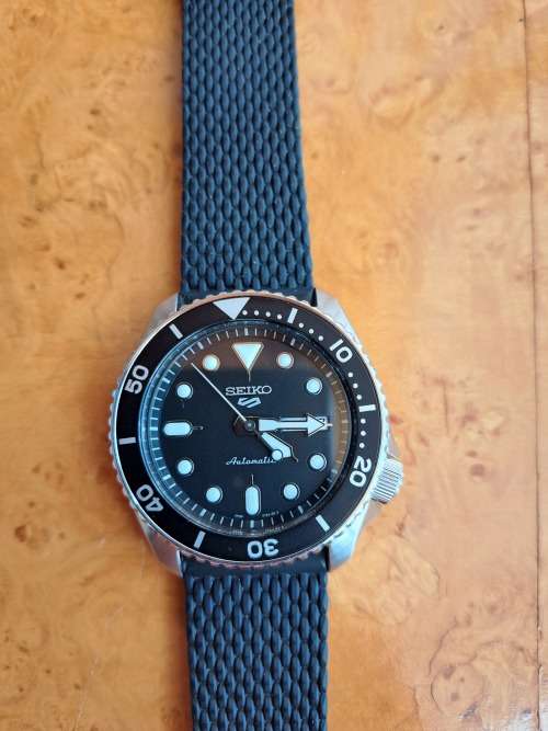 Seiko 5 Automatic