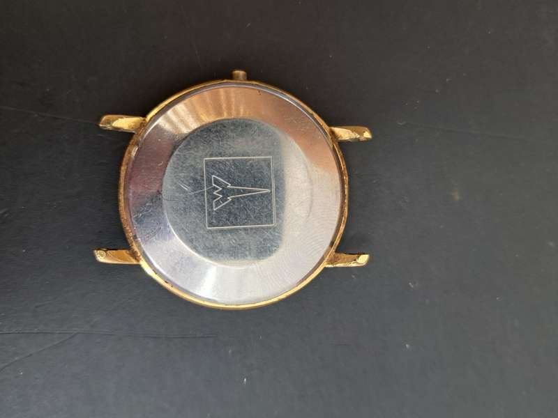Broken Porta Watch