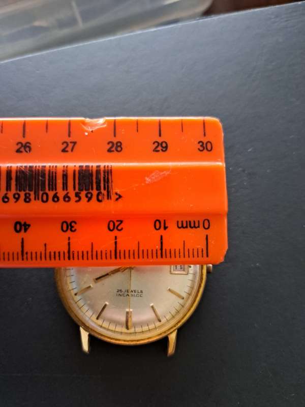 Broken Porta Watch