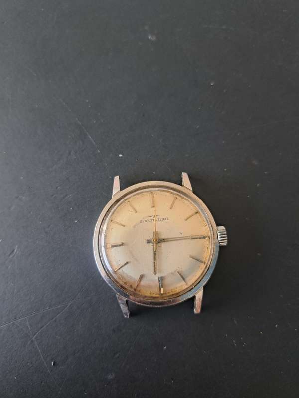Bentley Deluxe Watch