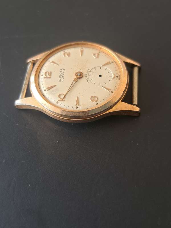 Broken Invicta Watch (Not running)