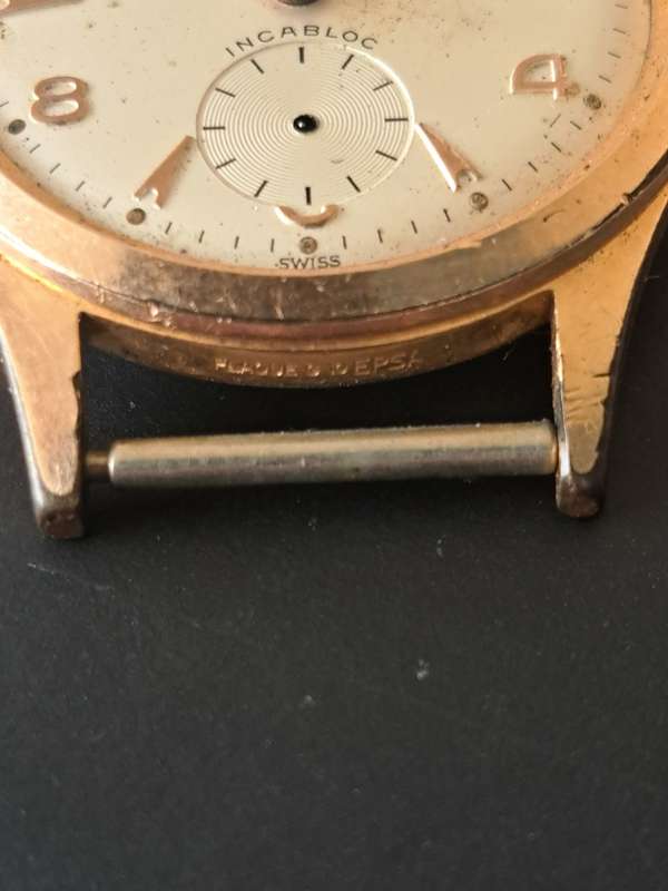 Broken Invicta Watch (Not running)