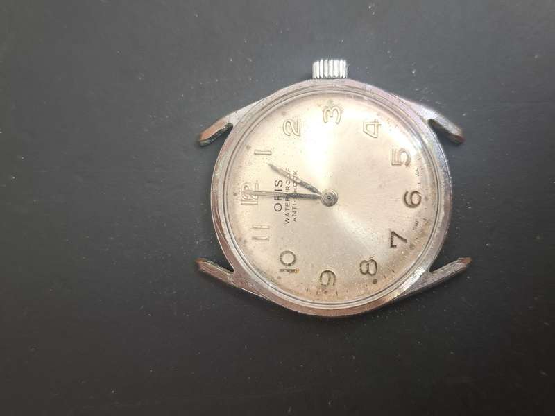 Broken Oris Watch(Not Working)