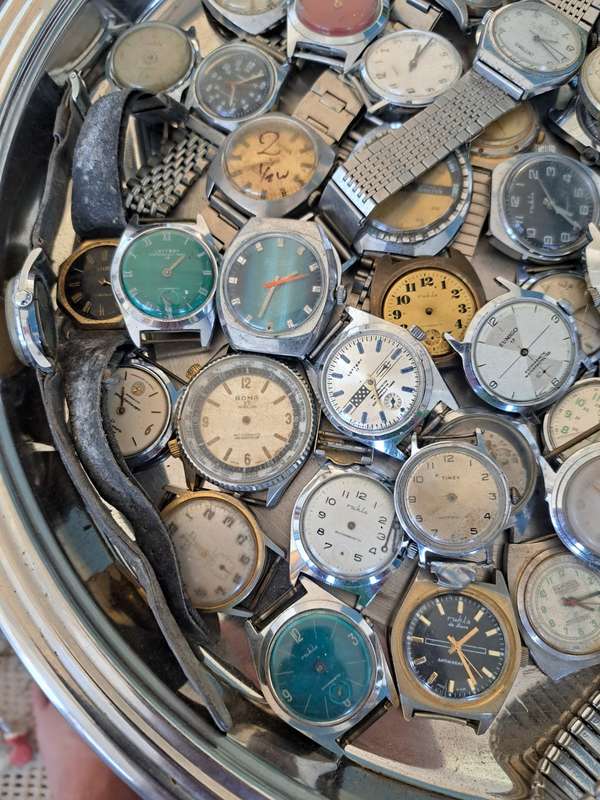 Lot of Broken Watches