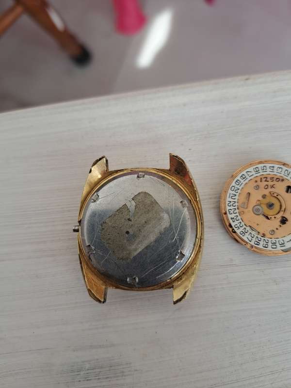 Omega F300 Parts (Broken)