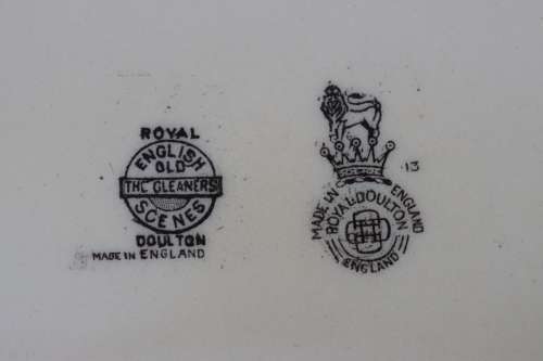 ROYAL DOULTON ENGLISH OLD SCENE---SANDWICH PLATTER-`-THE CLEANERS` 270X 130CM