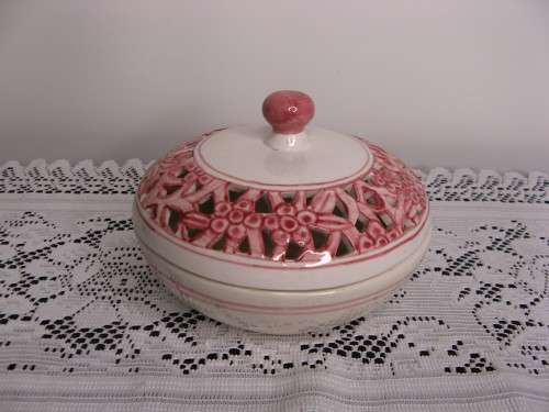 POT POURRI --Ceramic bowls