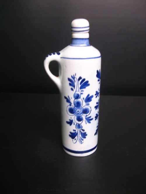 DELFT--a  handmade collectible