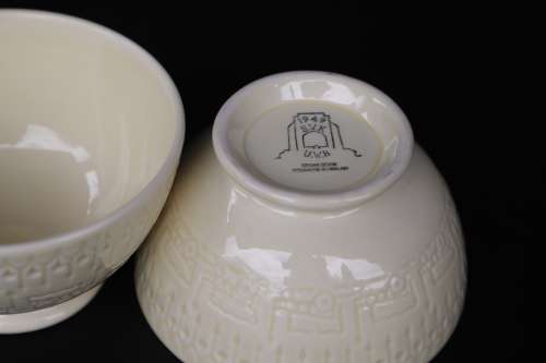 VORTREKKER MONUMENT SKK-UWB-1949- BOWL    by CROWN DEVON England