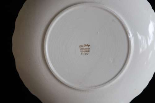 OLD FOLEY--James Kent Staffordshire England plate Pattern NO5197-`FRUITS` 21CM