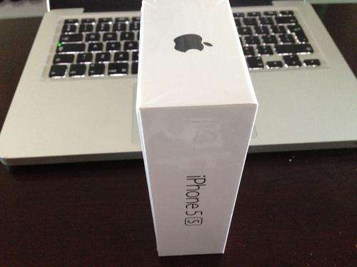 APPLE IPHONE 5S 16GB 4G LTE IN SPACE GRAY BRAND NEW SEALED IN THE BOX
