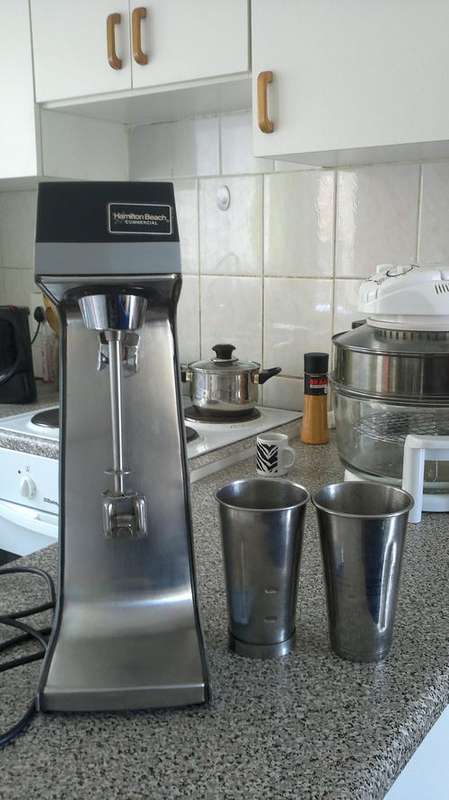 Milkshake machine
