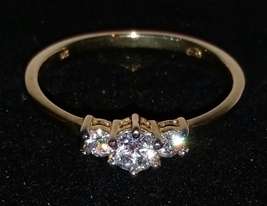 STUNNING! - BELOW COST! - 9k Solid Yellow Gold 3-Stone Engagement Ring - US 7