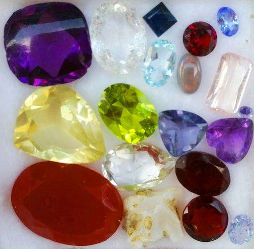 25.10ct Sapphire, Tanzanite, Opal, Morganite, Peridot, Topaz, Garnet, etc Lot