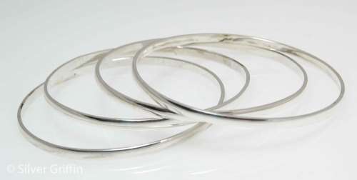 99.9 PURE SOLID SILVER HAND CRAFTED ELEGANT BANGLES EACH BANGLE IS 10g
