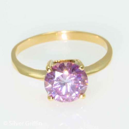 1.98 ct VVS1 Fancy Pink Round Brilliant  Moissanite  9ct Gold Ring