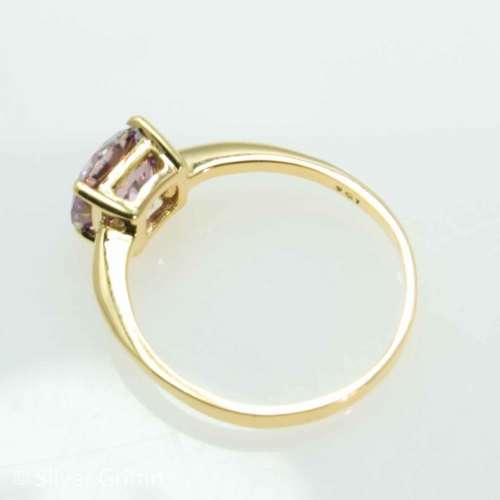 1.98 ct VVS1 Fancy Pink Round Brilliant  Moissanite  9ct Gold Ring