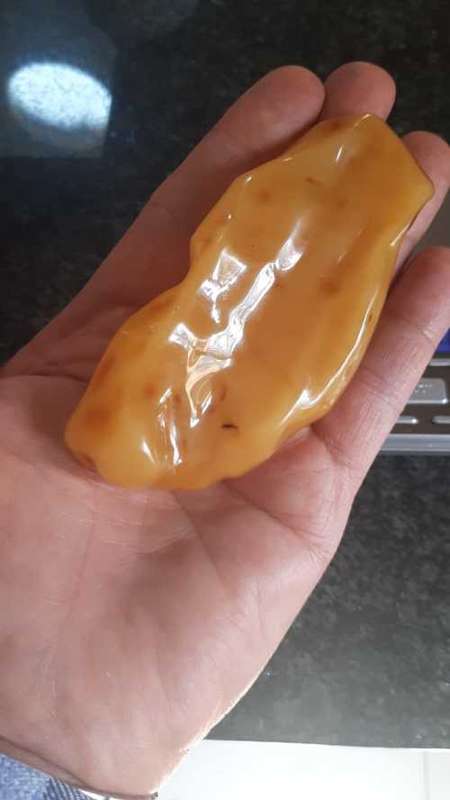 BIG 250ct BEST QUALITY BEESWAX BALTIC AMBER