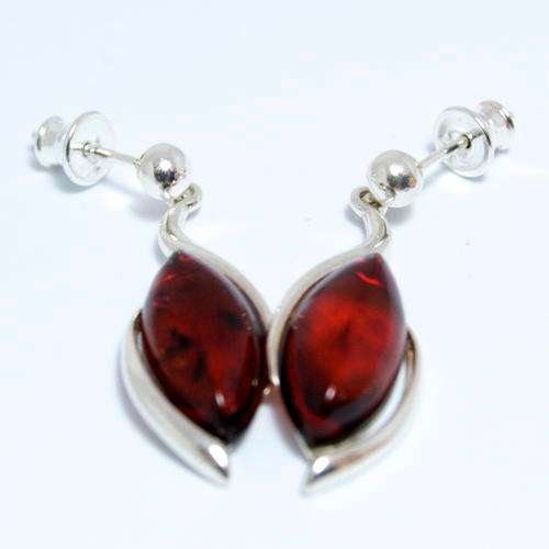 50 MILLION YEAR OLD BALTIC AMBER, STERLING SILVER EARING, REMEMBER JURRASIC PARK  :)