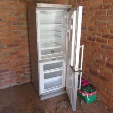 LG Double Door Fridge/Freezer - Working Condition.