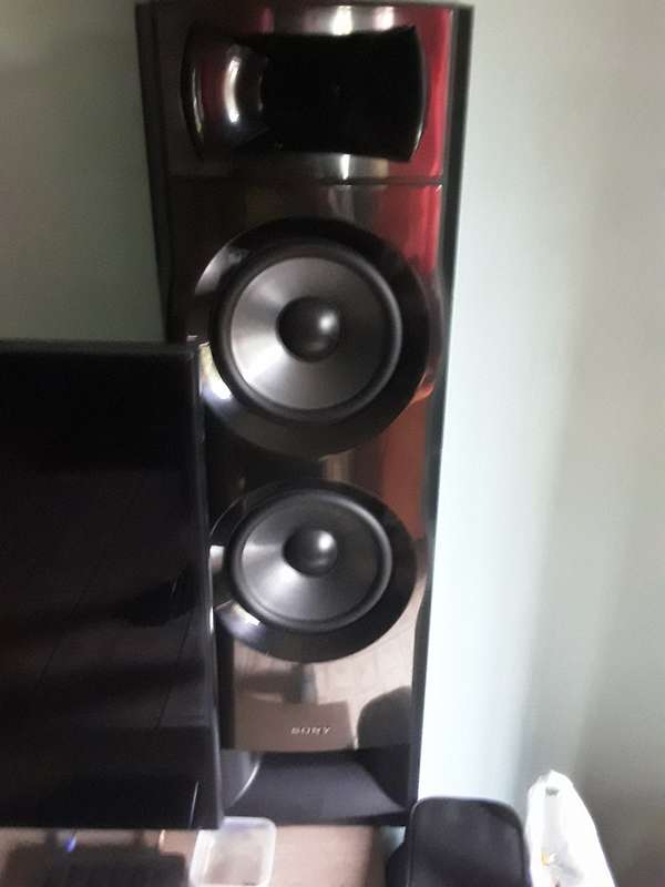 Sony Mgongo