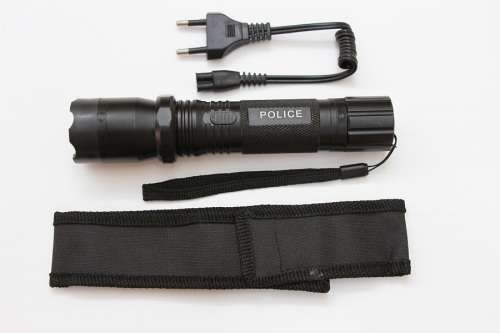 Police torch with stun gun