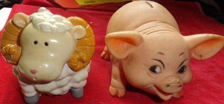 A ram and a pig as saving containers