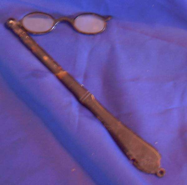 LORGNETTE- A PAIR OF TORTOISE SHELL-  READING GLASSES  - ON STEM