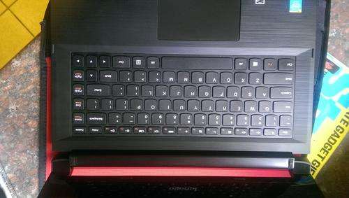 Lenovo Flex 2 14. Core i5 6GB Ram 1TB HDD Full HD touch screen
