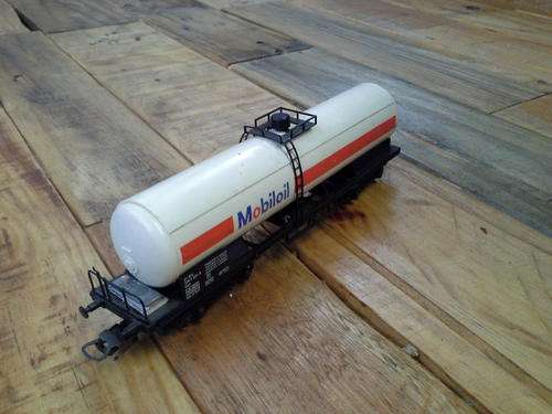Lima Mobiloil Petrol Truck
