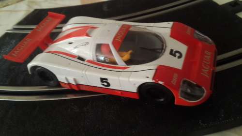 JAGUAR ( SCALEXTRIC ) 1/32 SCALE