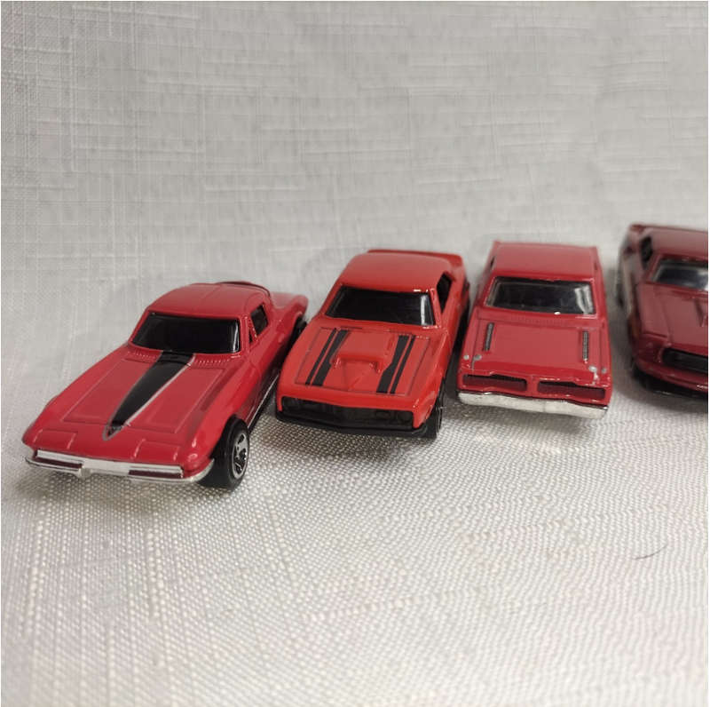 8 Hot Wheel Cars
