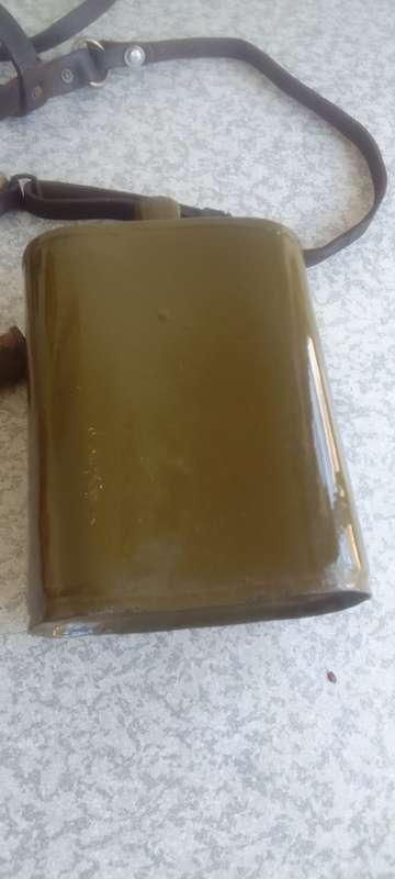 WOW - WW1 1903 pattern cavalry water bottle with leather harness