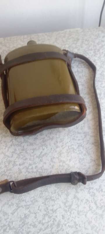 WOW - WW1 1903 pattern cavalry water bottle with leather harness