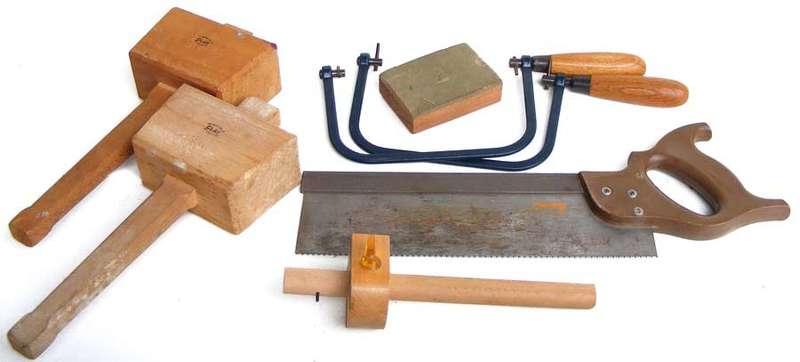Lot woodworking tools