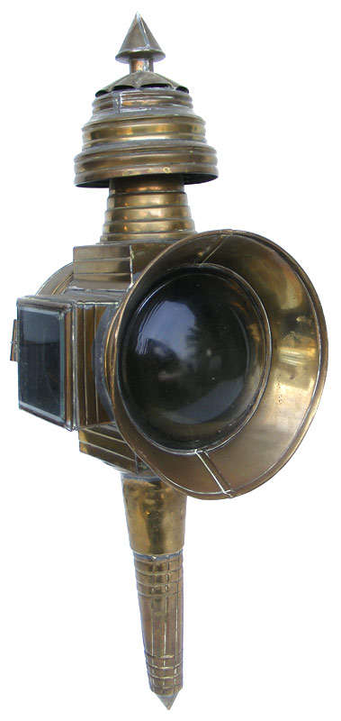 Vintage/Antique Brass 3 Way Carriage Lantern Oil Lamp - Special Lamp for a Special Spot!