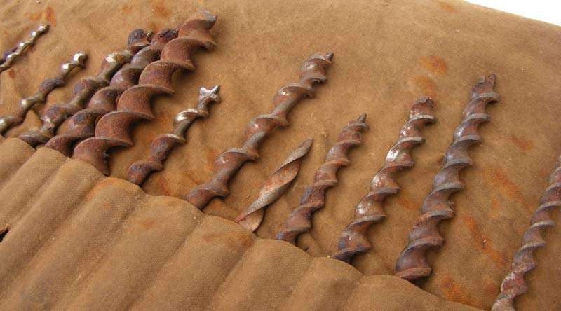 Collection of 21 Old Woodworkers Hand Brace Auger Drill Bits