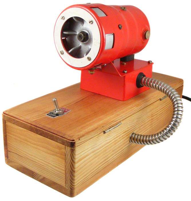 Vintage/Antique Working Strident Gent Mod 1500 Fire Siren - Resored & mounted with power supply