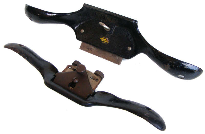 Pair of vintage Stanley spokeshaves complete with blades - no.80 and no.151