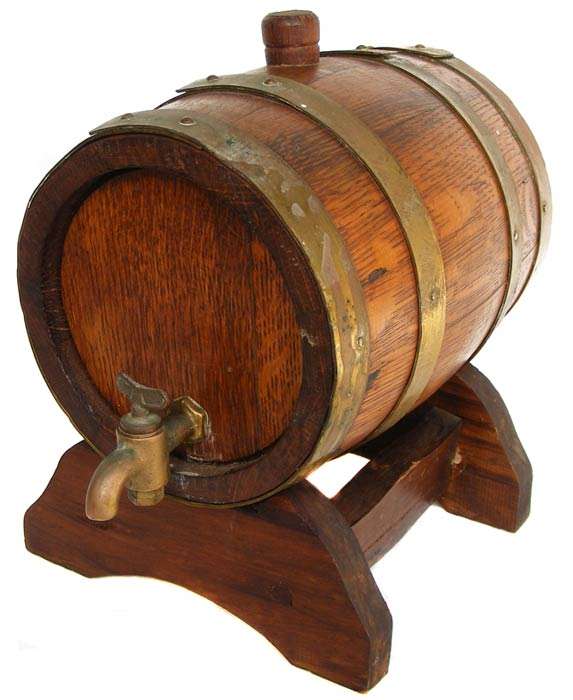 Vintage Small Oak Wine Barrel - Brass bands and tap